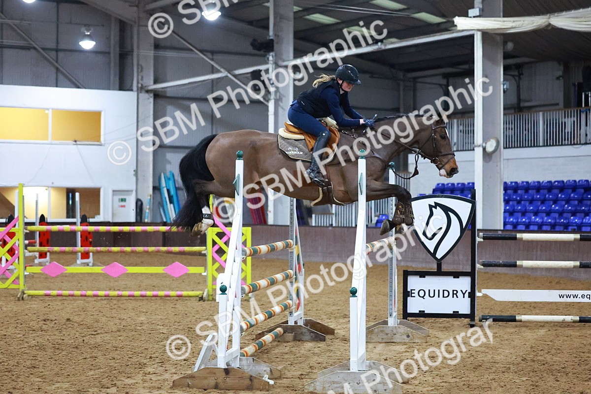 SBM_002639 - Class 5 - Senior Foxhunter 1.20m