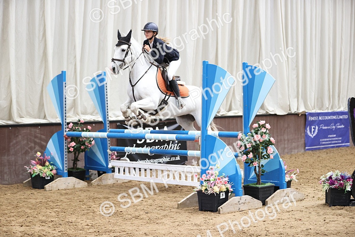SBM_002905 - Class 13 - Blue Chip Pony Newcomers 1.00m Open