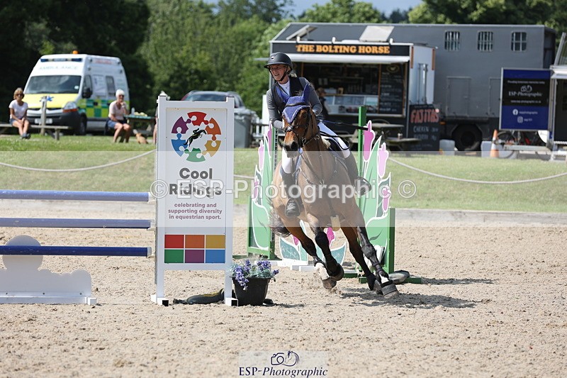 250614A-154717-08120 - Cls 30 1.05m Amateur Q and Open