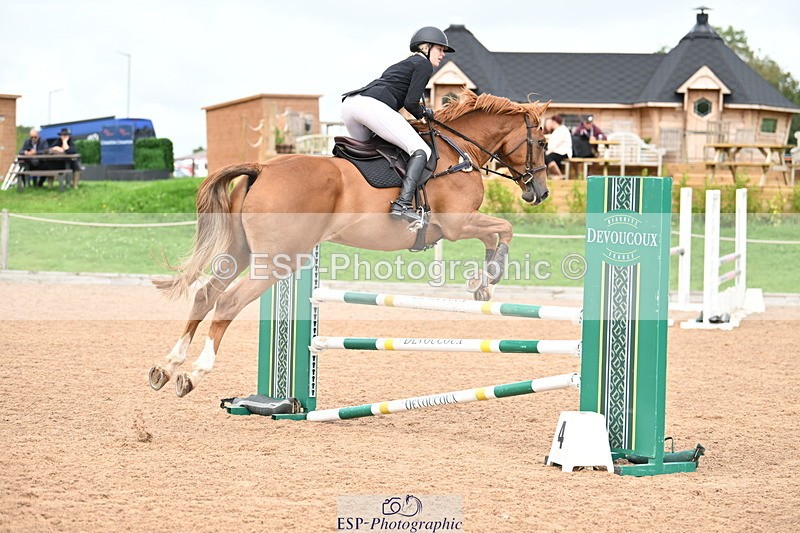 240908A-133426-04020 - Cls 15 U21 Intro 90cm-1.00m  Team Comp