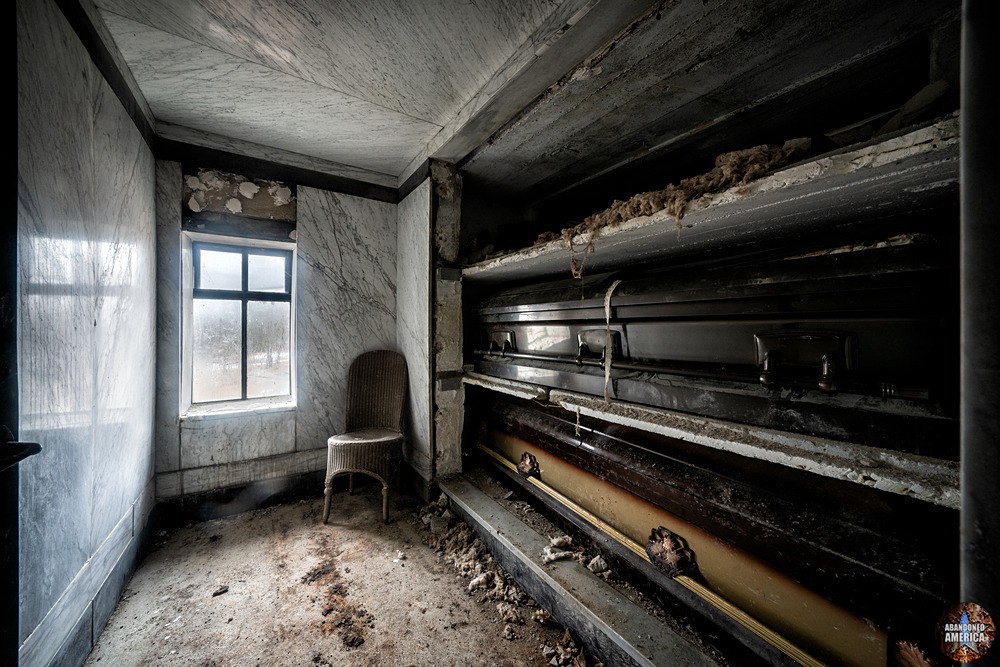  - ABANDONED PLACES