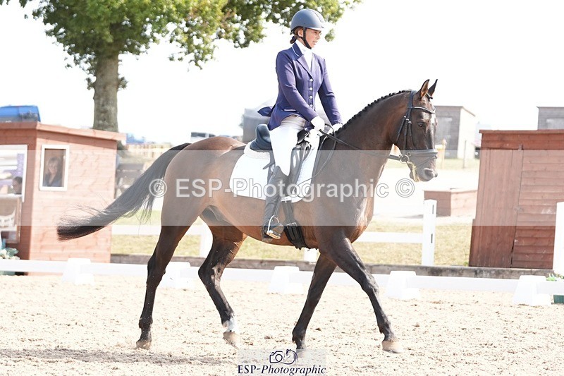 250817-105527-08437 - 096-Louisa.ChattingFirst.Mohican.II