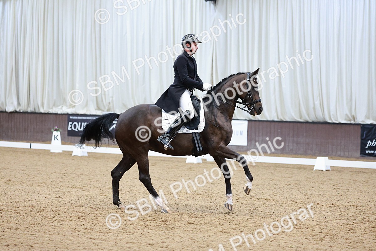 SBM_016673 - Class 5 - FEI INT II - 17.24-18.20
