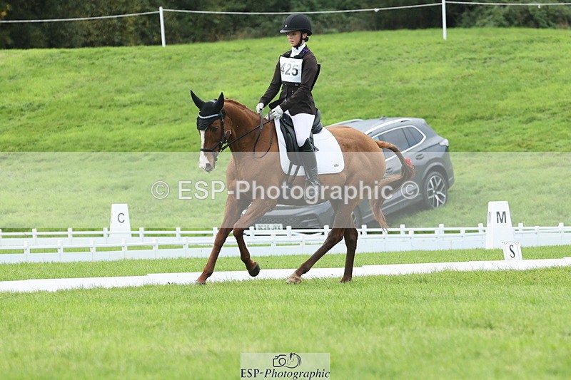 251023A-134523-04798 - F-425-Beth.Jones