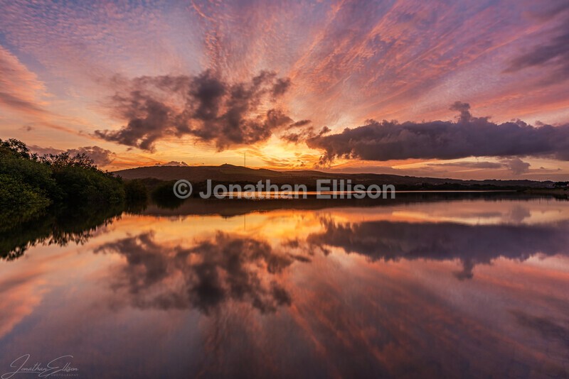 Rivington Lower Reservoir Sunrise - Rivington And Surrounding Areas