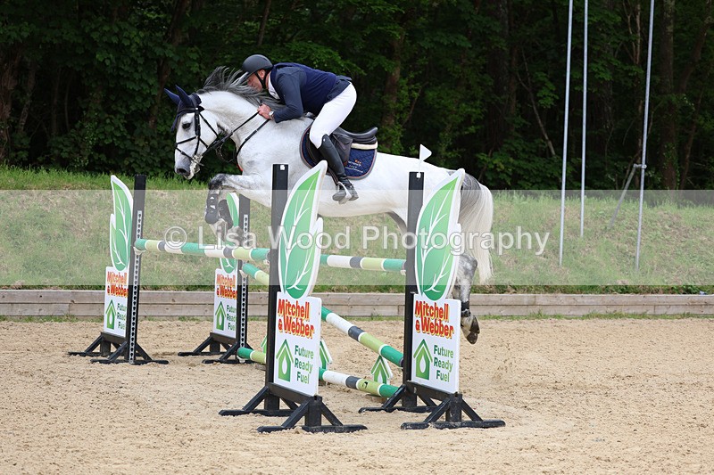 3E7A9640 - Class 9: Senior Foxhunter/1.20 open
