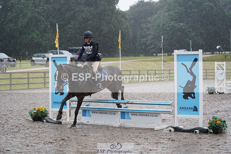 240824X-082032-20127 - 70cm Round 1 8.30 to 9.30