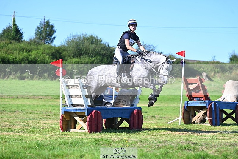 240811A-170403-07096 - 457-