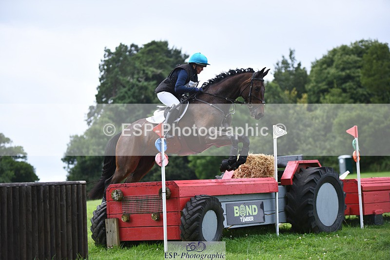 240804-111726-12266 - 355-Selina_Milnes-MUSTAFA_MOLASSES