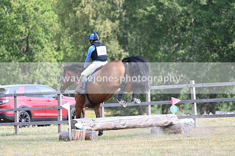 WJ7_2521 - XC Time 12:17 to 12:22