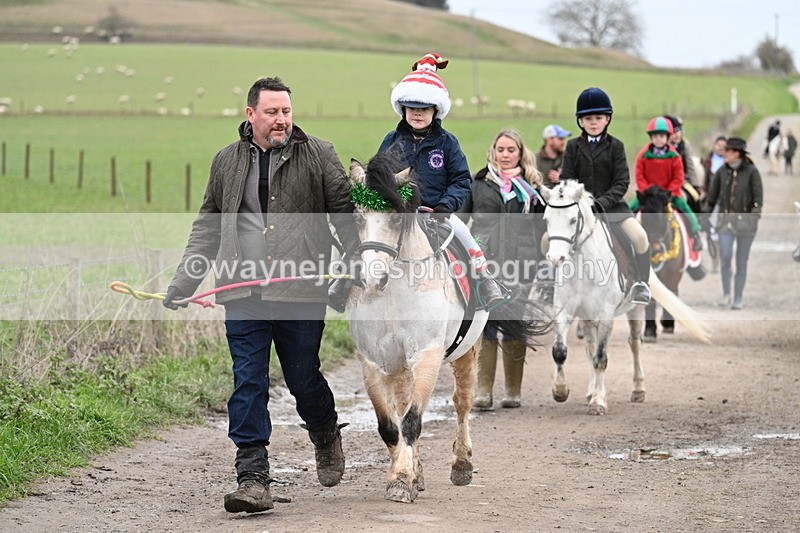 WJ7_1339 - Walk Home