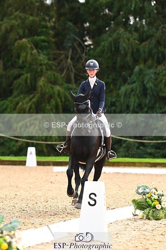 231021-140159-18612 - 249-GRANIT.DES.IRIS-lily.brennan-DR