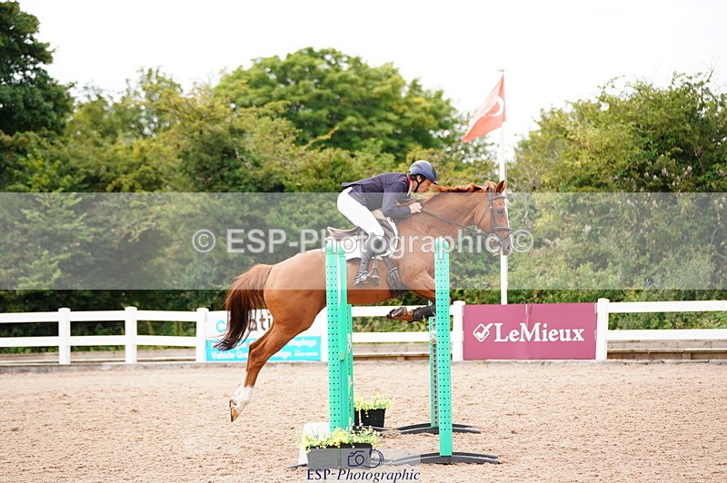 240803A-135244-08327 - Cls 38 1.05m Amateur Qualifier