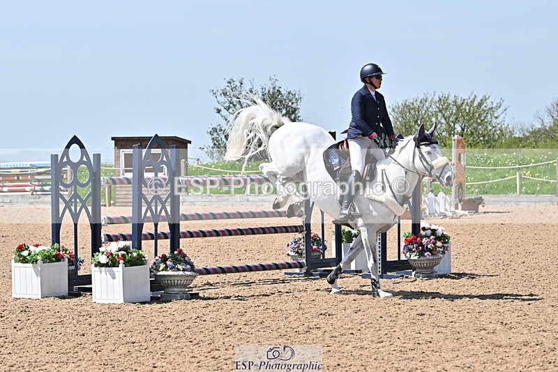 240509A-122352-01744 - Cls 10 National 1.30m Open