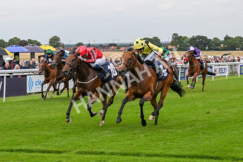 150824-Race 1-Lothlorien-7324 - Race 1
