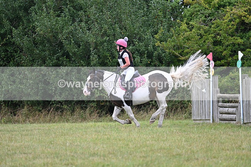 WJ7_8482 - 80cm XC Time 15:45 to 16:02