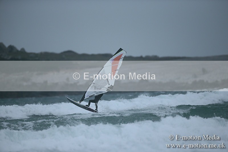 WS 030413-77 - Windsurfing