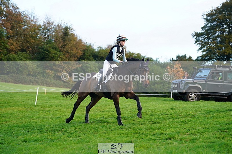 251025A-090014-15815 - D-357-Fenella.Redvers