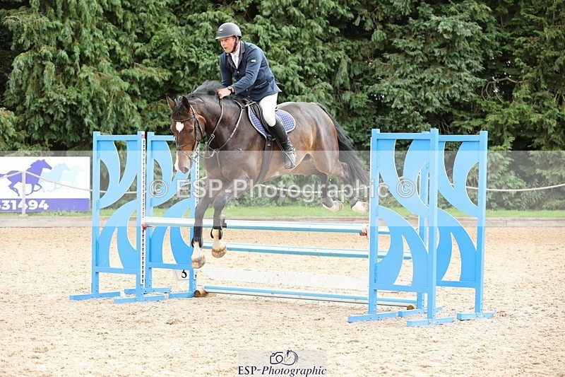 240817-112416-00946 - 03A Snr Disc