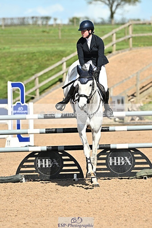 250416-150415-01587 - Cls 6 Foxhunter and 1.20m