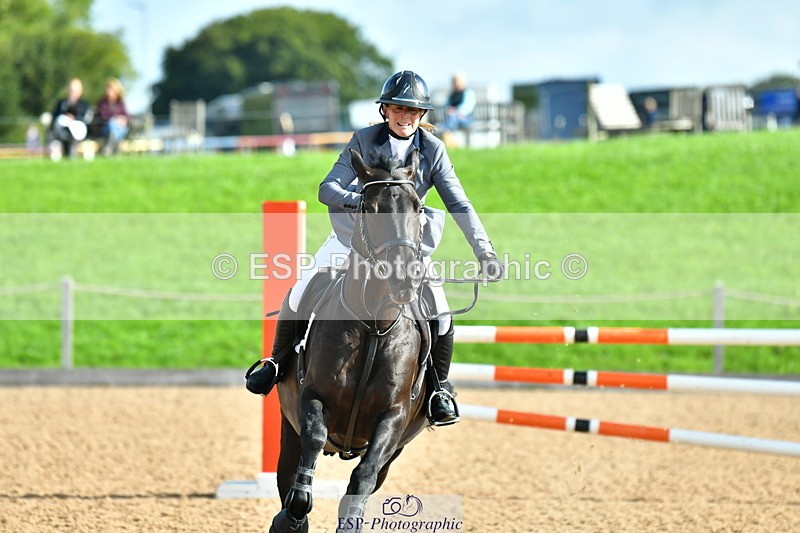 230729A-085211-03954 - Cls 13B Senior 1.10m