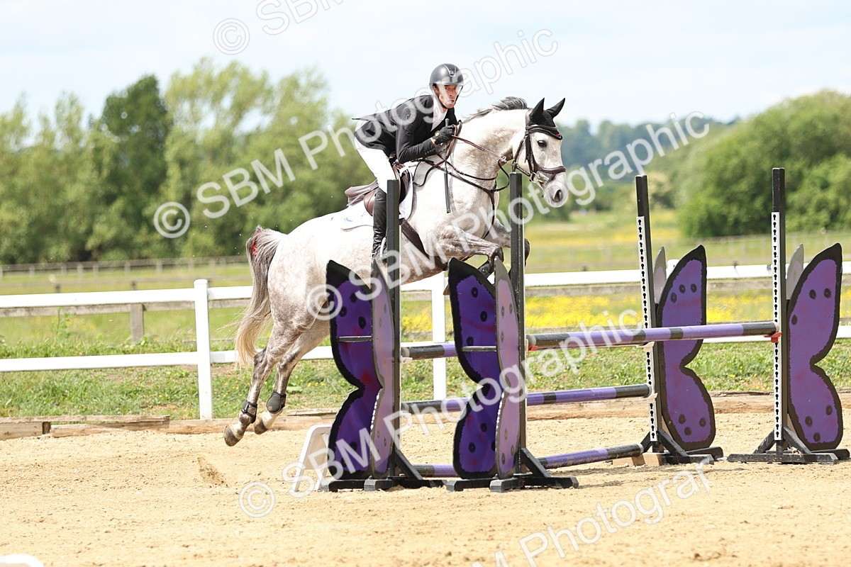 SBM_000749 - Class 3 - Senior Discovery - 1.00m