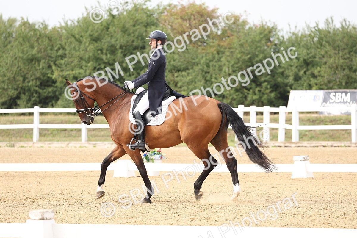 SBM_008268 - Class 10 - FEI INT I - 16.10-16.50