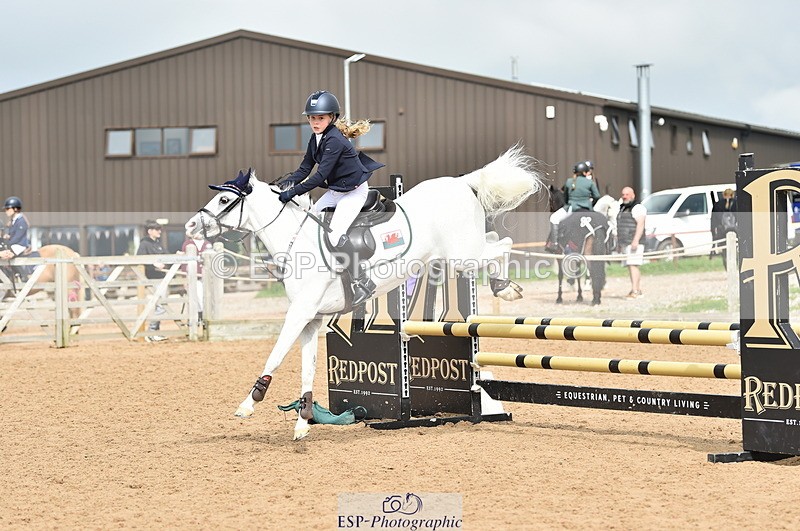 230902A-115714-00886 - Cls 2B Pony Small 80cm