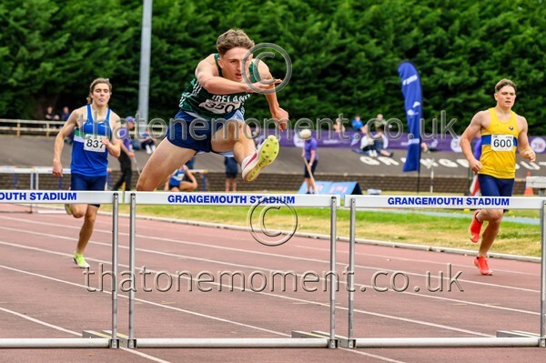 Sen25SAT-912886 - Track Male Set One