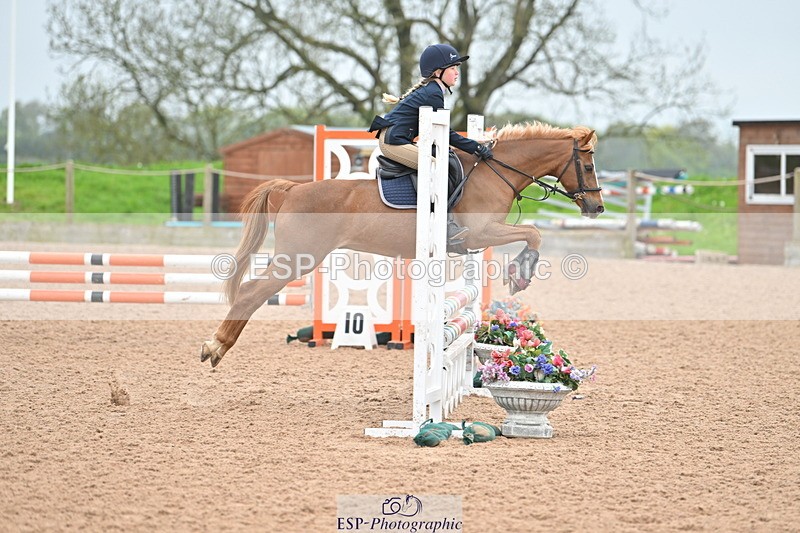 240505A-090937-03420 - Cls 1 Pony Intro 70cm