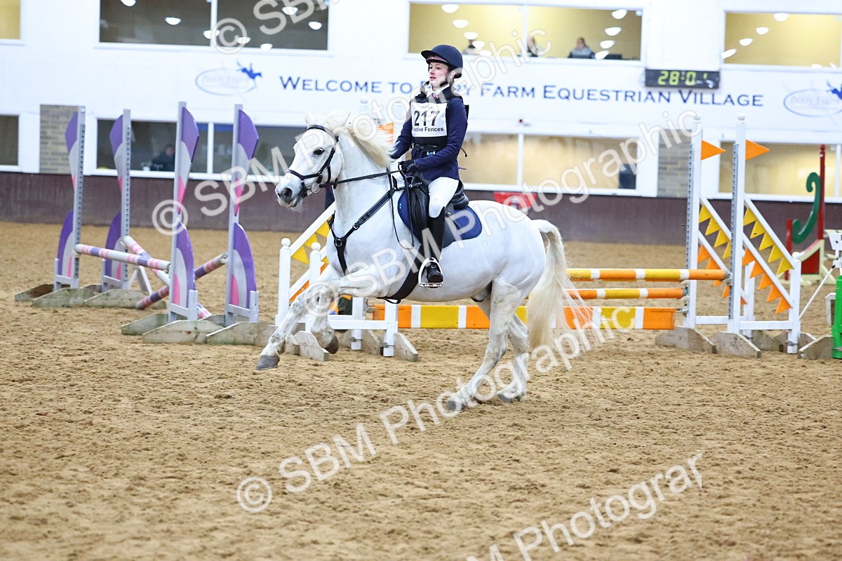 SBM_001710 - Class 4 - Festive Fences - 70cm