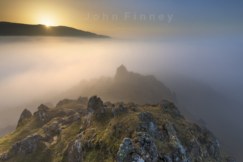 Helm Crag sunrise - Lake District & Cumbria