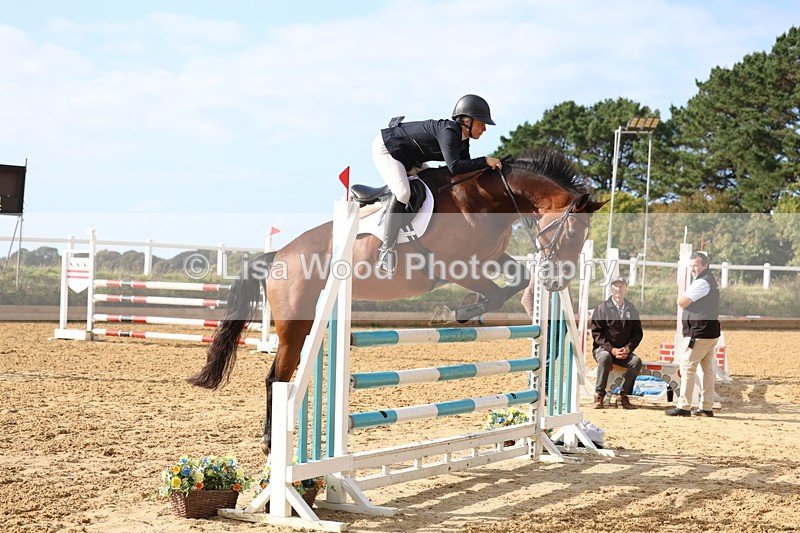 3E7A0616 - Class 13: Senior Newcomers/1.10m open