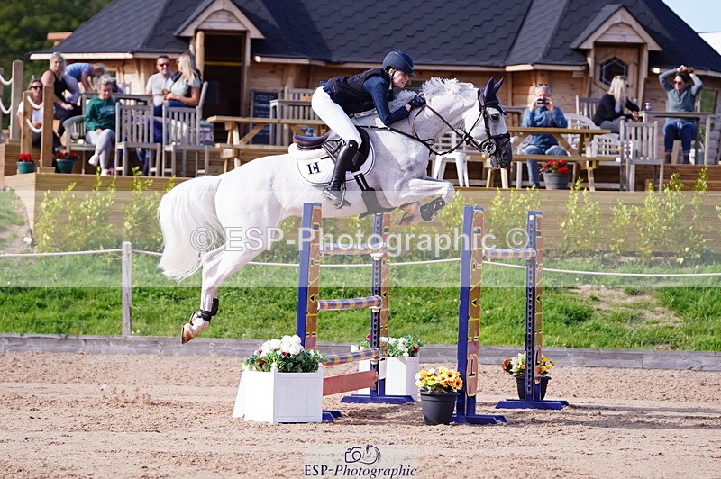 240803A-173520-09569 - Cls 33 National 1.40m Open