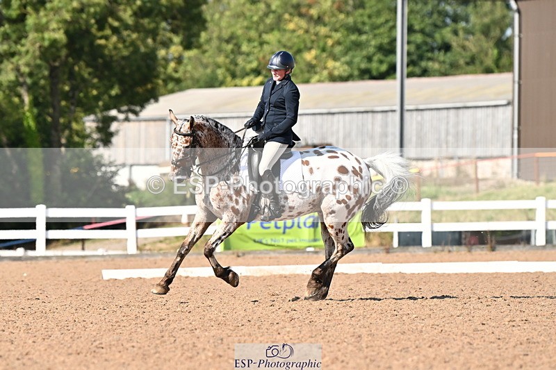 240816A-165833-06316 - 164-Emma.jane.Brown-JUBILEE.HARVEST