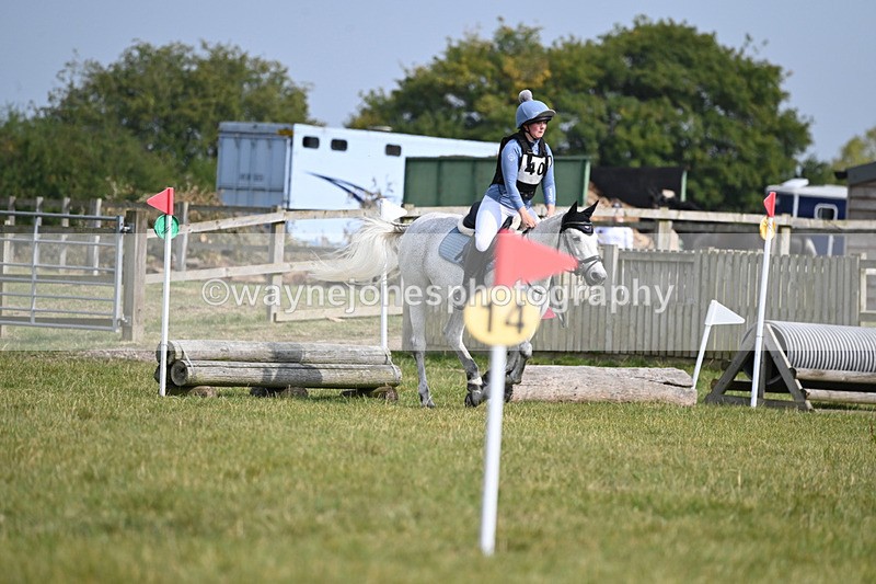 WJ6_2066 - 60cm XC Time 13:54 to 14:20
