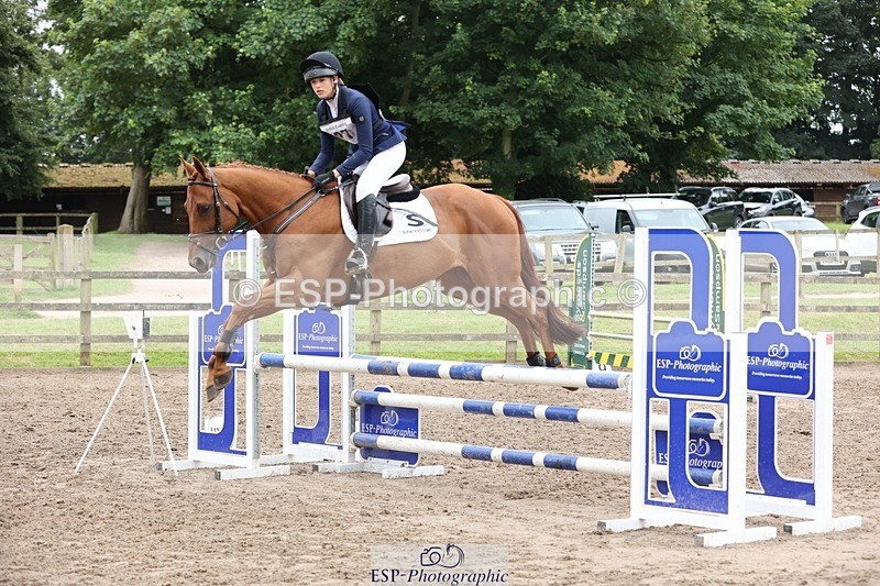 240803-115906-02543 - 027-Tabitha_Trevelyan-Johnson-DUEL_IN_THE_SUN