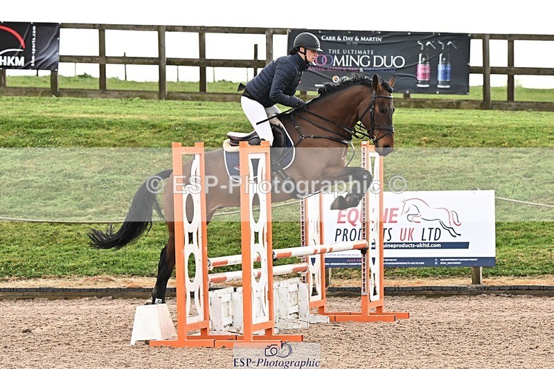 250416-090544-00019 - Cls 1 British Novice and 90cm