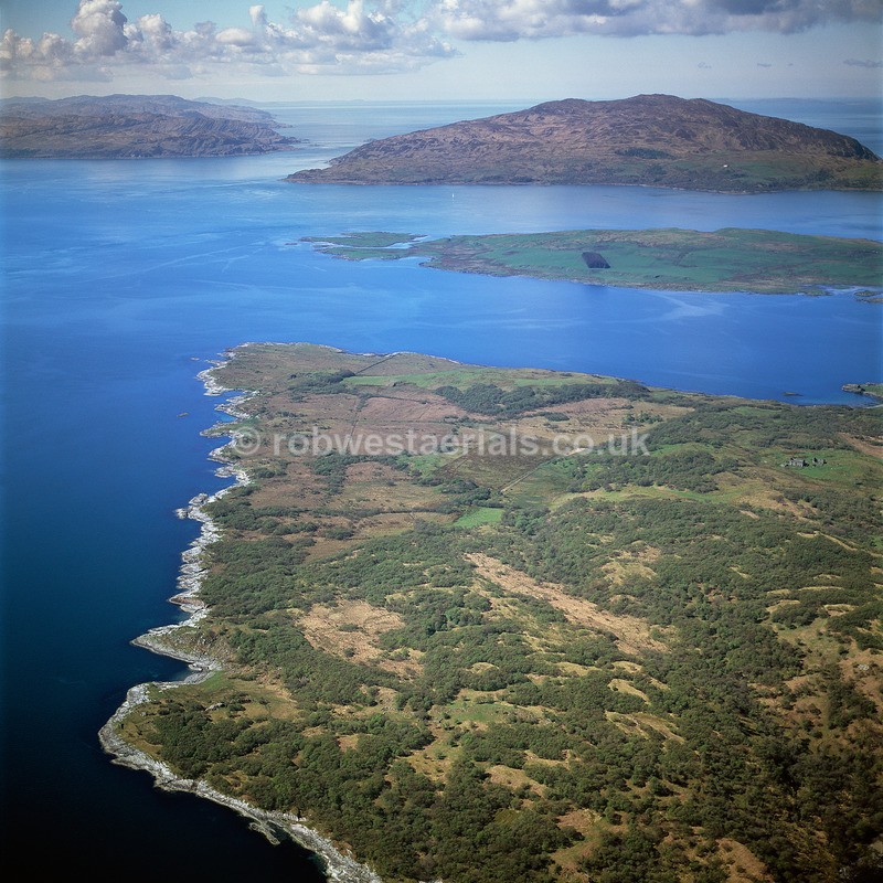 A00329B From above Island of Shuna to Luing and Scarba - West and south coastlines