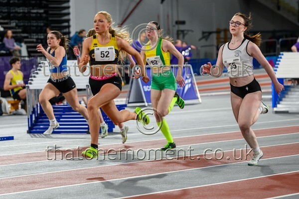 Age26SAT-914672 - Track Female Set One