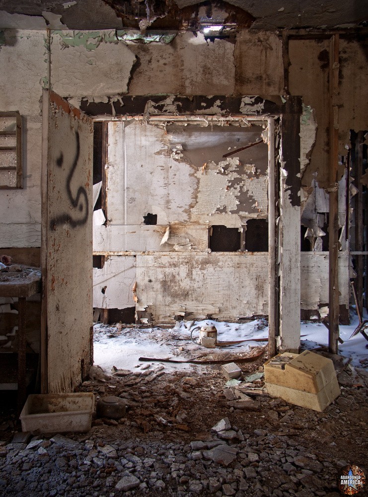 Shawnee Lancaster Resort, Lancaster PA - Photographs presented by Matthew Christopher Murray's Abandoned America