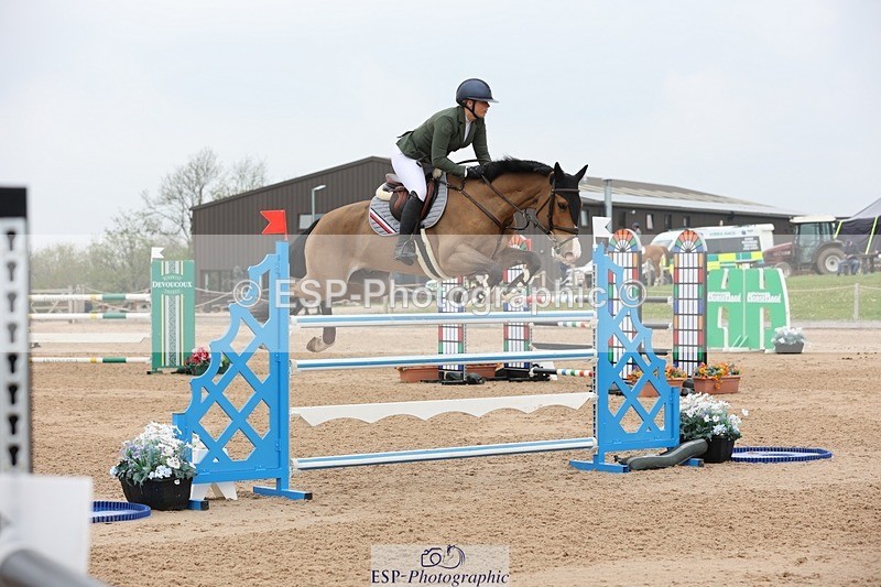 250424-121748-05323 - Cls 1 - 2 Star Small Tour