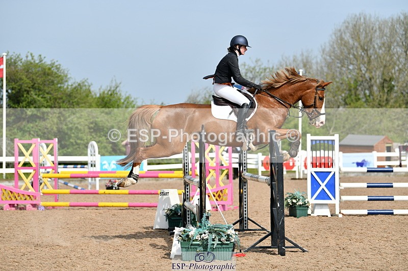 240511A-100940-11449 - Cls 28 95cm National Am Quali