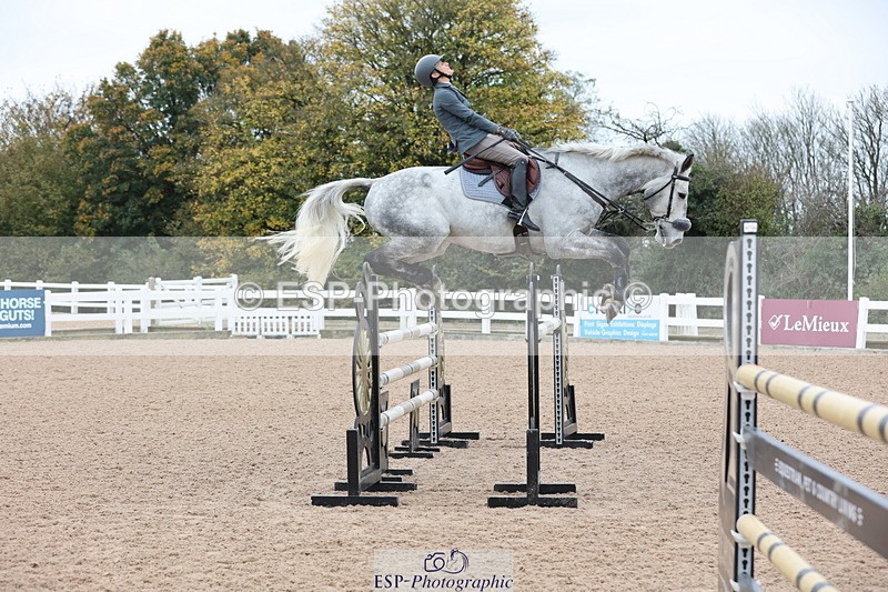 241101A-111537-01303 - FRI Cls 5 Newcomers and 1.10m Open