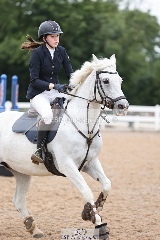 240630A-105005-12406 - Cls 31 Discovery and 90cm Open