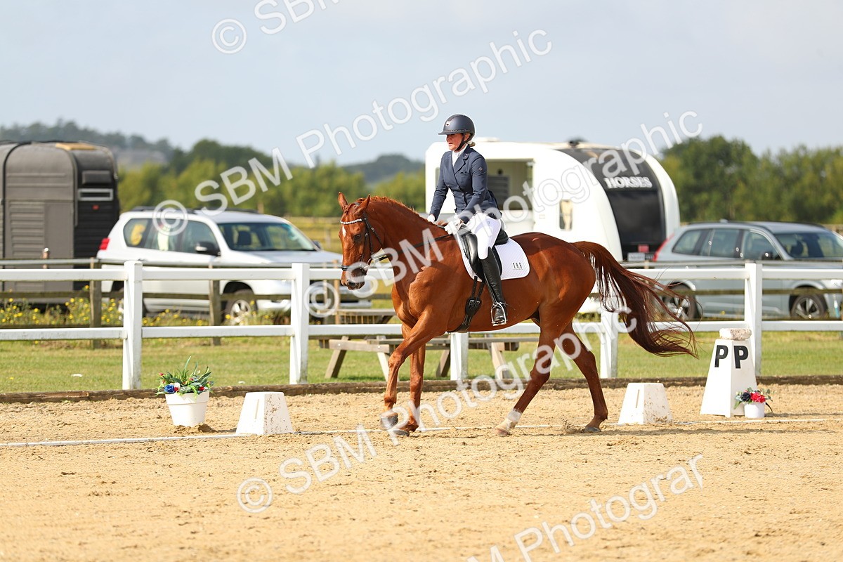 SBM_015553 - Class 13 - Novice 23 - 9.54-11.04