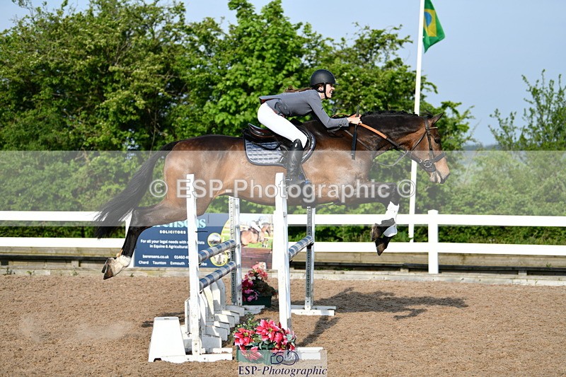 240511A-081604-10517 - Cls 27 85cm National Am Quali