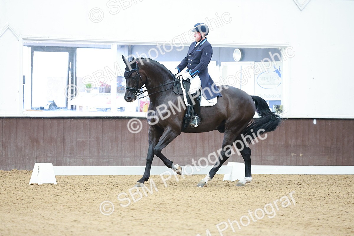 SBM_015944 - Class 5 - FEI INT II - 15.48-17.00
