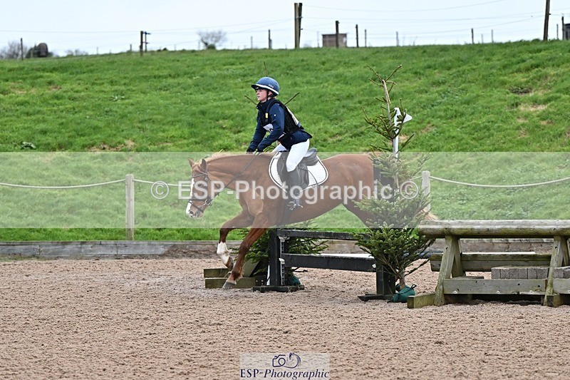 241215-100236-00150 - 70cm