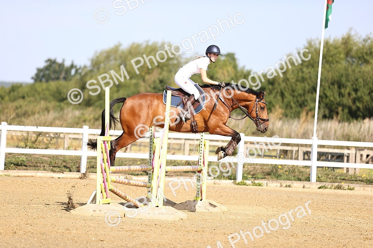 SBM_005497 - Class 8 - Clear Round